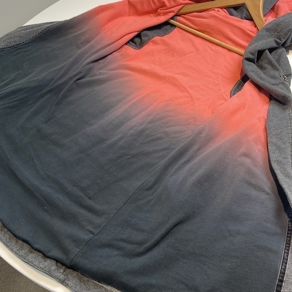 Lululemon grey 3 snap hooded sweater size 4 - Picture 5 of 9